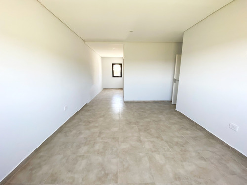 Imagen 8 de 14 de Emprendimiento ¡oportunidad! I Casas En Venta En Pilar Del Este I Pilar