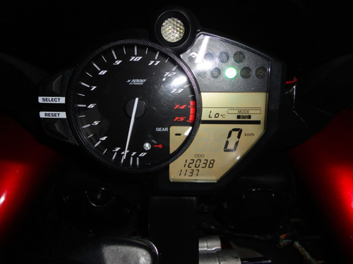 Yamaha Yzf R1