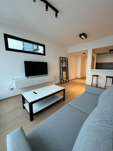 Venta Departamento 3 Ambientes Piso Alto - Caballito