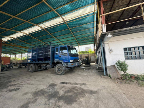 Se Vende Galpón 2.400m2 Parque Comercio Ind. Aeropuerto G.g