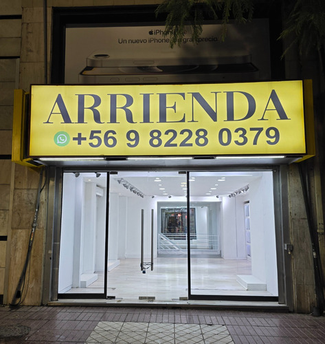 Moderno Local Comercial, Colindante Acceso Mall Vivo Imperio