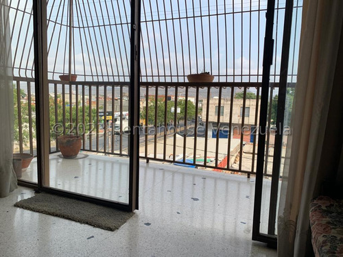 Lindo Edificio Comercial En Venta En Centro Barquisimeto Jr