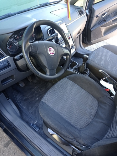 Imagem 13 de 15 de Fiat Punto 2009 1.4 Elx Flex 5p