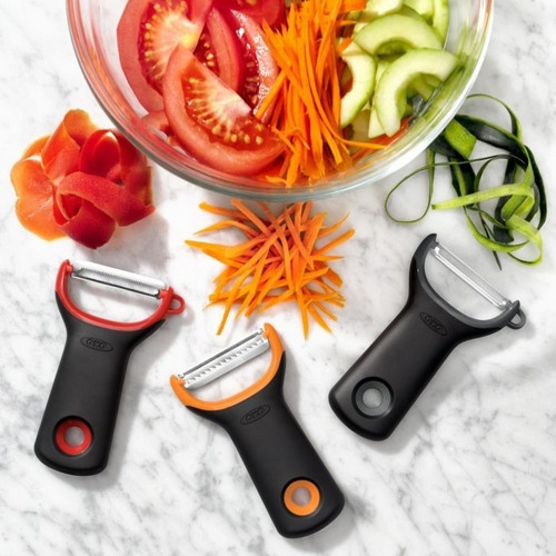 Imagen 2 de 7 de Set De 3 Peladores De Verduras Premium Oxo