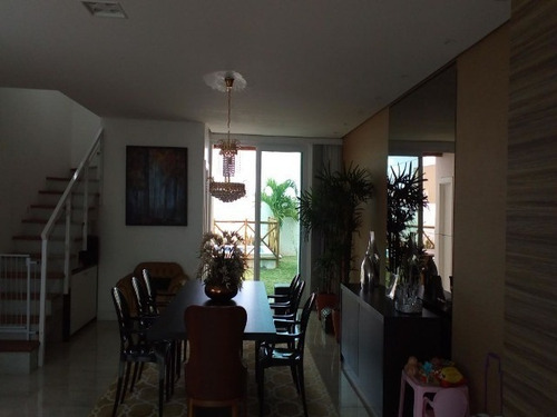 Imagem 15 de 20 de Excelente Casa Finamente Decorada Com 260m2 Em Alphaville Litoral Ii - Adr490 - 31993079