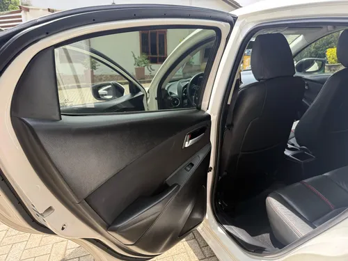 Mazda 2 Touring