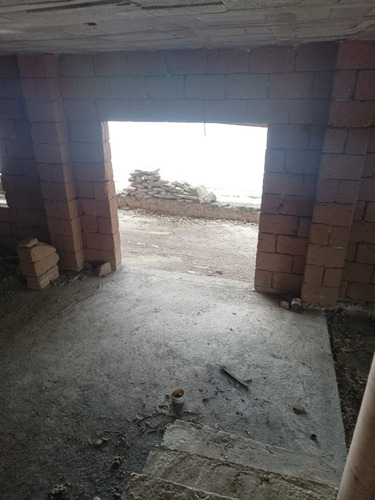 Casa En Venta En Obra Gris, Tetela Del Monte Con 3 Rec. Y Jacuzzi... 2,600,000