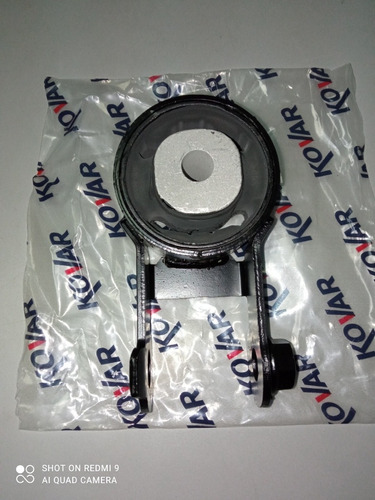 Base Motor ( Trasera ) Toyota Yaris 06/ 15 ( Automática )