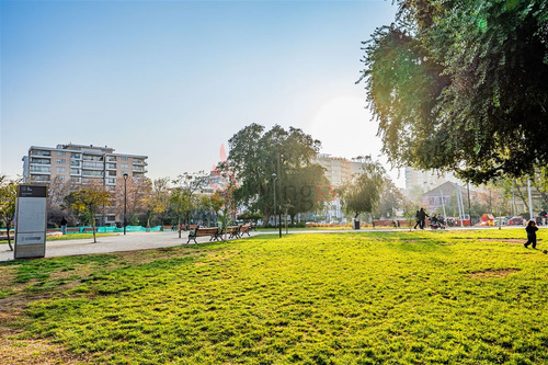 Departamento En Venta De 3 Dorm. En Providencia