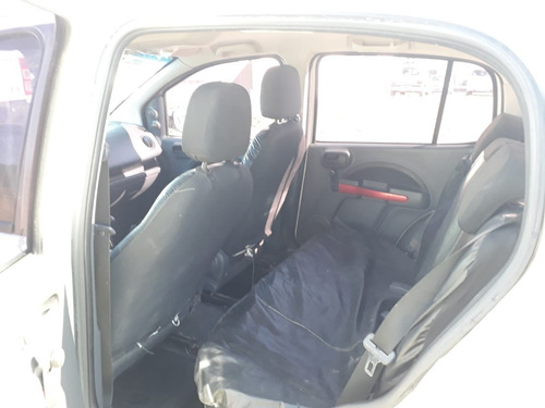 Imagen 8 de 11 de Fiat Uno Sporting 2013 Gd