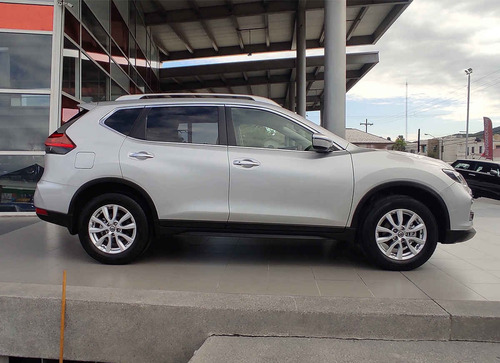 Imagen 6 de 15 de Nissan X Trail 2019 5p Sense 3 L4/2.5 Aut Banca Abatible