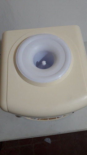 Imagen 2 de 3 de Dispensador De Agua Fria Y Natural