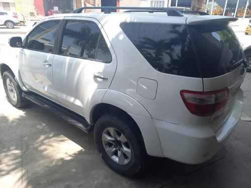 Toyota Fortuner 2.7l 4x2