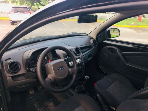 Imagem 5 de 8 de Ford Ka 1.0 Black 2 Portas