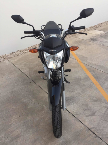 Imagen 2 de 13 de Honda Cg 150 Titan (patentada 2021)