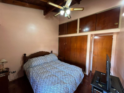 Casa Duplex De 4 Ambientes 3 Dormitorios Pileta , Apto Credito - Ciudad Evita