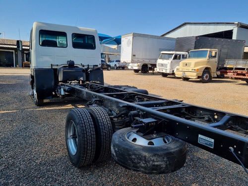 Imagem 6 de 15 de Ford Cargo 815 4x2 - Troca Por Carro De Meu Interesse