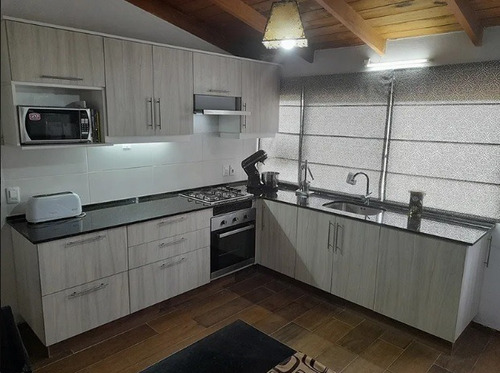 Imagen 7 de 20 de 1125 Venta Casa Con Patio,cochera,barbacoa Lagomar