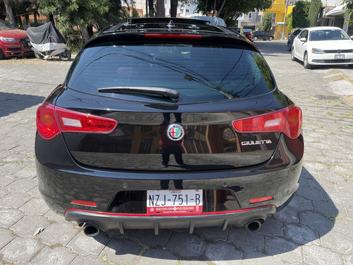 Alfa Romeo Giulietta 1.7 Veloce Tct At