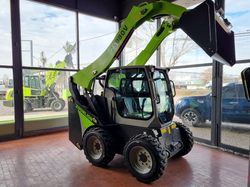 Imagen 7 de 10 de Minicargadora Zoomlion Zs080v Cabina Motor Kubota Bremotors