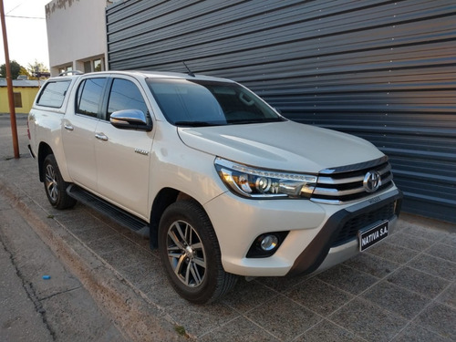 Toyota Hilux 4x4 D/c Srx 2.8 Tdi 6 A/t 2017