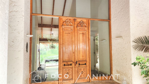 Casa En Venta De 3 Dorm. En Lo Barnechea