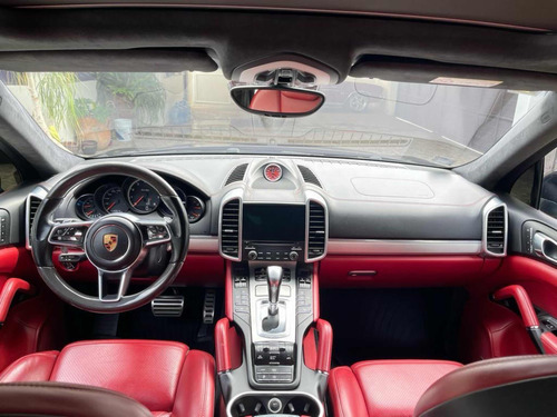 Porsche Cayenne 4.9 Turbo At
