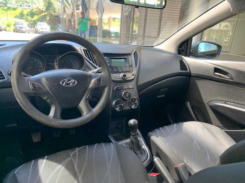 Hyundai Hb20 1.0 M