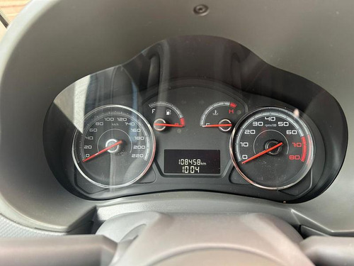 Fiat Palio Essence 1.6 16v Duallogic