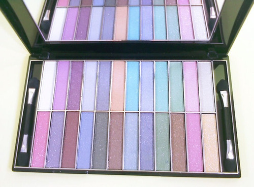 Imagem 2 de 4 de Maquiagem Paleta Sombras Jasmyne V030-2 Espelho+24 Cores Nov