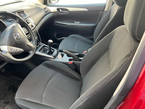 Nissan Sentra 1.8 Sense Mt