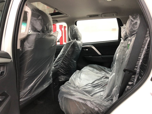 Imagen 6 de 13 de Mitsubishi Montero Sport