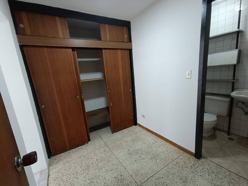 Anexo En Alquiler, Uso Comercial, Urbanizacion Horizonte