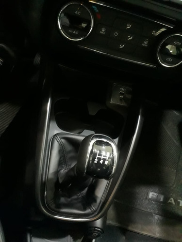 Imagen 11 de 25 de Fiat Cronos 0km Gnc Uber/didi Tomo Usados Fox Corsa Gol P
