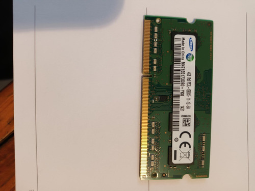 Memoria Ram Color Verde  4gb 1 Samsung M471b5173qh0-yk0