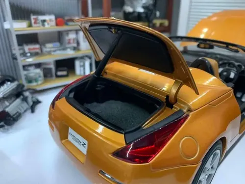 Nissan 350z Conversível Autoart 1/18 | MercadoLivre