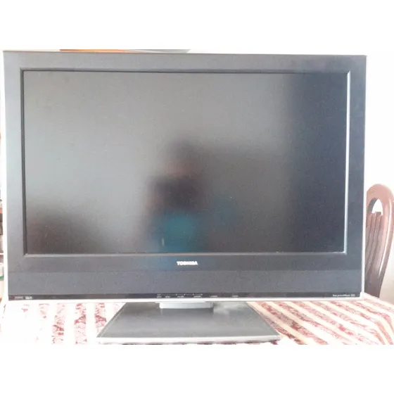 Tv Toshiba Lcd 1080 Hd 32 Pulgadas Usado