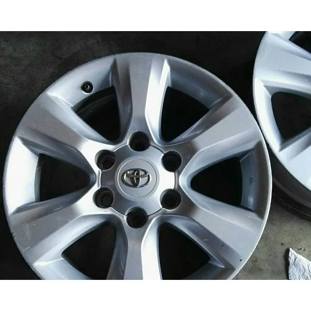 Aros 17 Toyota Originales