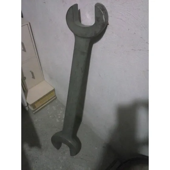 Llave 2 Bocas Gigante  Industrial 80cm Largo X 90mm/100mm
