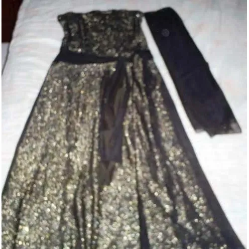 Vestido De Dama Para Fiesta Largo Moldeable Al Cuerpo