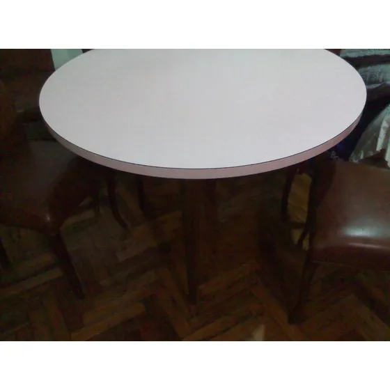 Mesa Redonda Madera Y Formica Diámetro 1,30 Mts Patas Bronc.