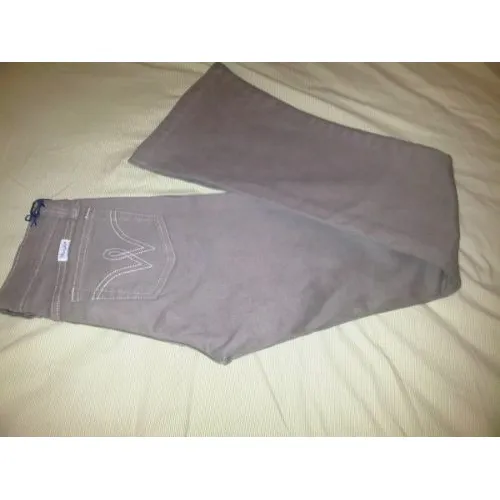 Pantalon Wrangler Dama Talla 28