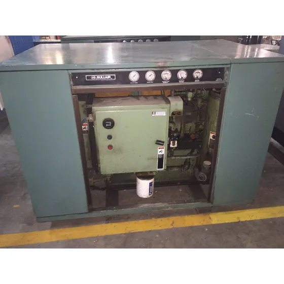 Compresor A Tornillo Sullair 20hp Cabina Insonori.5600hs Uso
