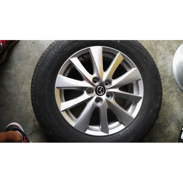 Aros 17 Mazda Con Llantas Yokohama 225/65r17 Seminuevas