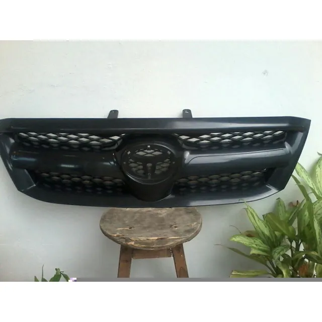 Parrilla Hilux 2.7 2005-08,nueva,generica 