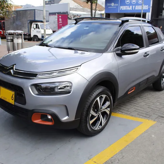 Citroën C4 Cactus 2025 1.6 Shine Turbo