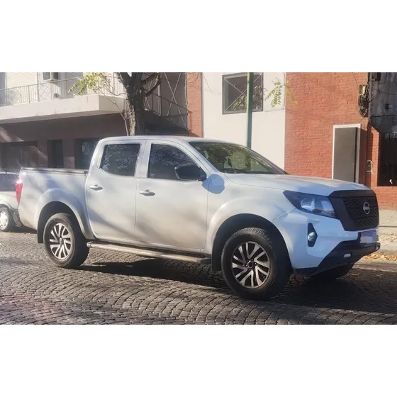 Nissan Frontier 2.3t Xe 4x2 At L22