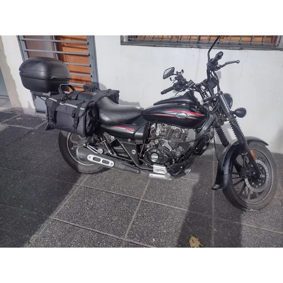 Bajaj Avenger Strret 220