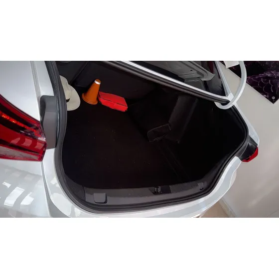 Chevrolet Onix 1.0t Premier Sedan At
