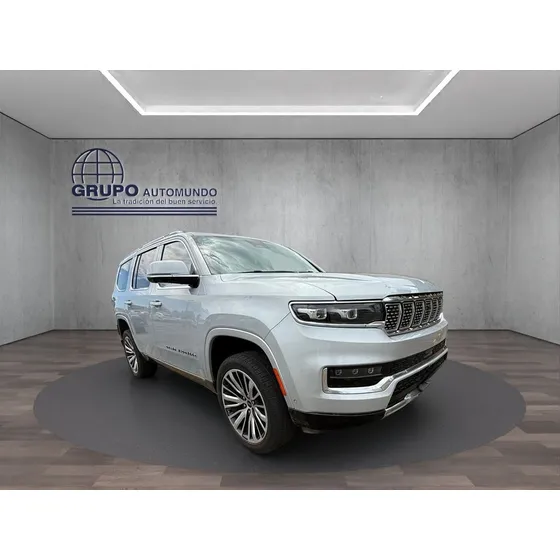 Jeep Wagoneer 6.4 V8 Base 4x4 5p At